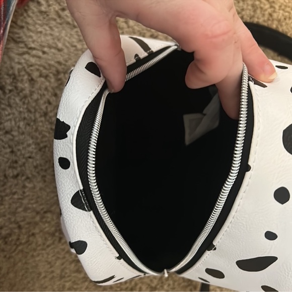 NWOT Disney Loungefly 101 Dalmatians backpack, black & white spots, red balloon - Picture 3 of 4